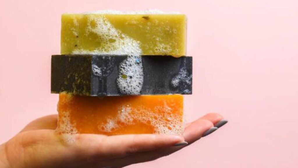 IMAGE BY ECO ROOTS. Face Cleanser Soap. 
6 Popular Eco friendly Beauty Brands to protect your skin. #sustainablebeautybrands #ecoconsciousbeauty #ecofriendlybeauty #sustainablebeauty 